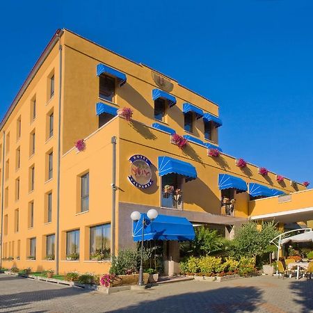 Valdenza Hotel Campegine المظهر الخارجي الصورة