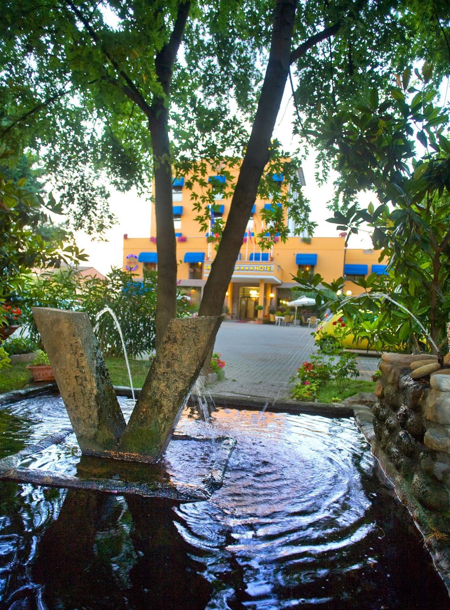 Valdenza Hotel Campegine المظهر الخارجي الصورة