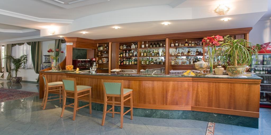 Valdenza Hotel Campegine المظهر الخارجي الصورة