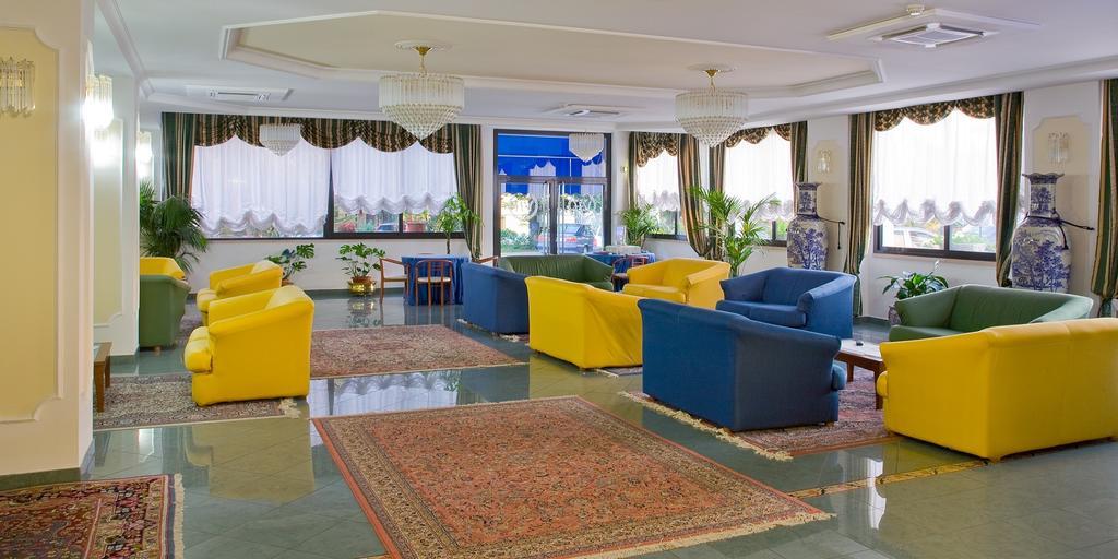 Valdenza Hotel Campegine المظهر الخارجي الصورة